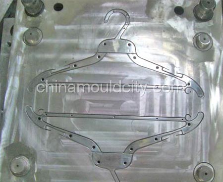 塑料衣架模具