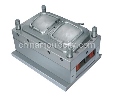 Auto Lamp Mould